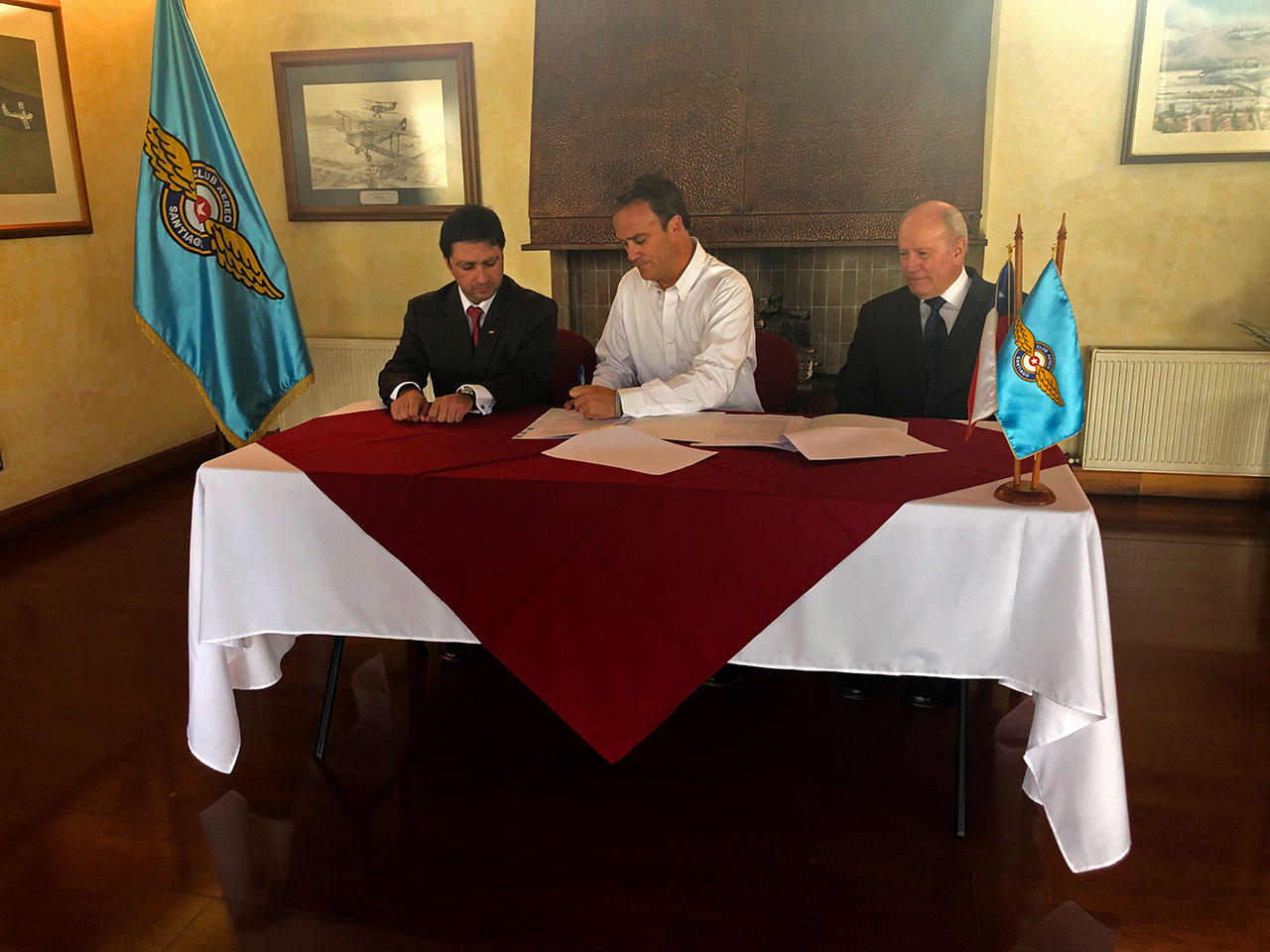 En este momento estás viendo Convenio de Cooperación Ministerio de Bienes Nacionales y Federación Aérea de Chile