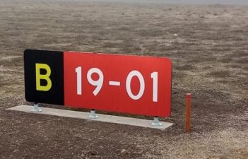 Nueva Señalética en Aeródromo  Tobalaba