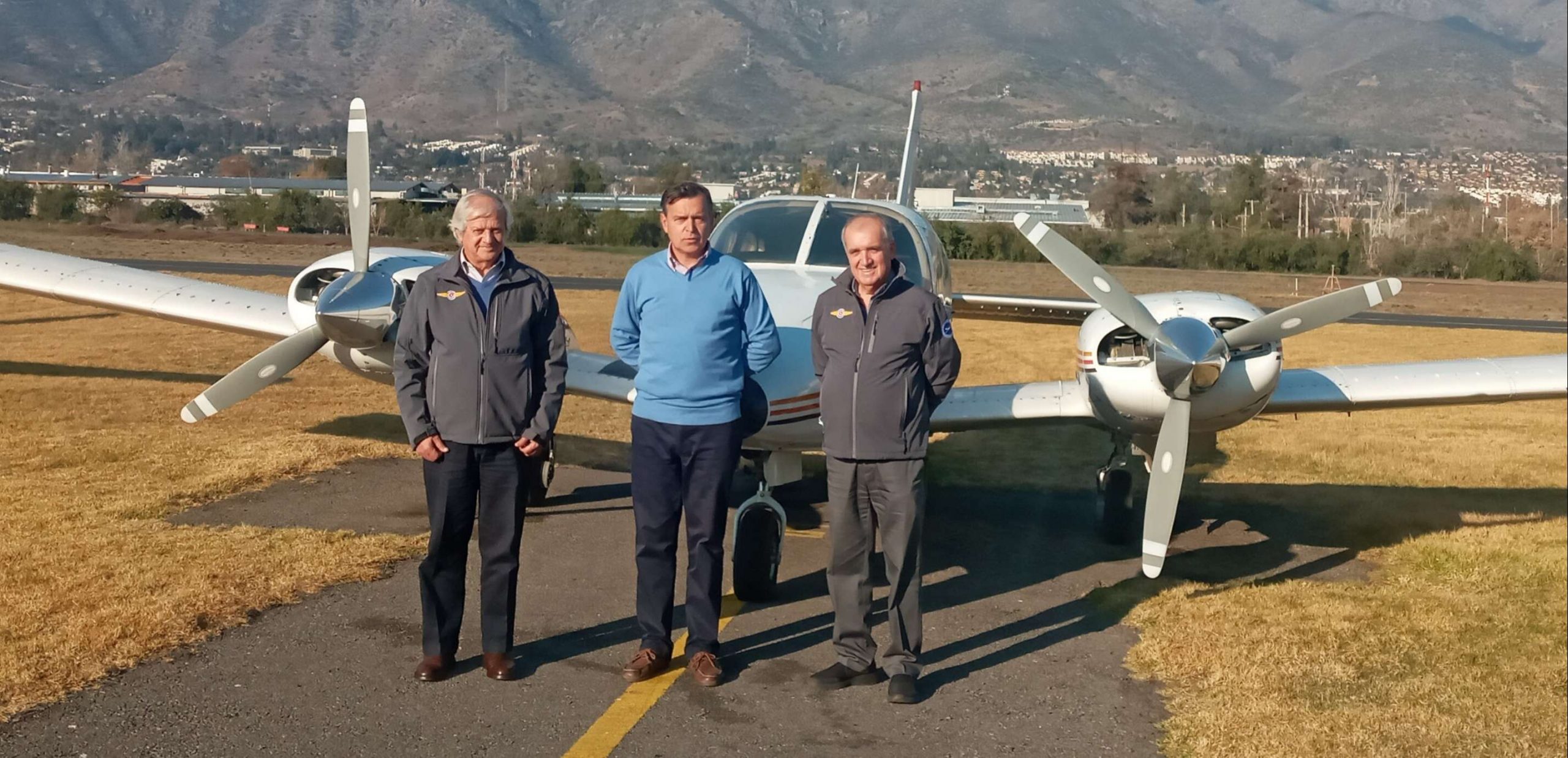 En este momento estás viendo DGAC Certifica a Instructores CAS para Toma de Examen de Obtención de Habilitación de Avión Multimotor