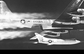 65 Aniversario del primer vuelo a dos veces la velocidad del sonido