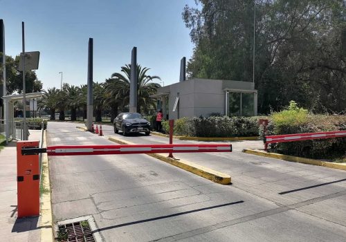 Medidas de seguridad para acceso en taxis o autos de app