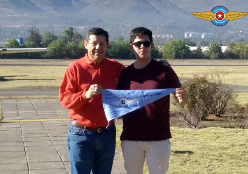 Primer vuelo solo alumno Luka Bermejo