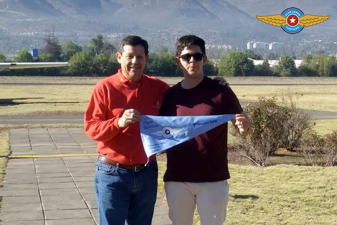 En este momento estás viendo Primer vuelo solo alumno Luka Bermejo