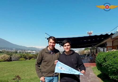 Primer vuelo solo alumno Daniel Pérez Allende