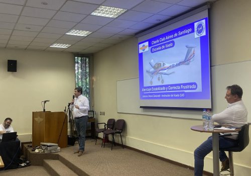 Charla sobre Aterrizaje Estabilizado y Correcta Frustrada
